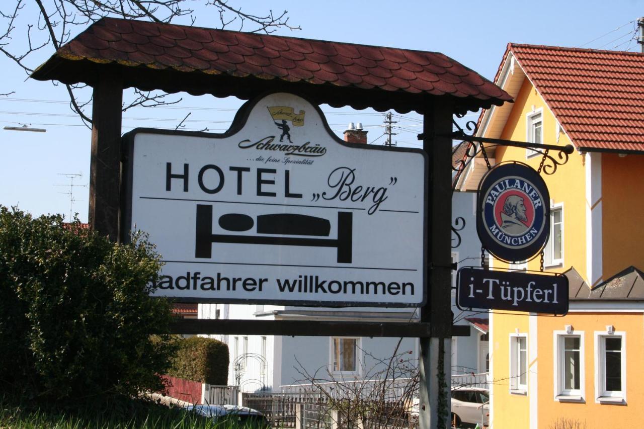 Gasthof Berg Hochstadt an der Donau Exterior photo